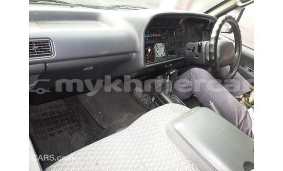 Buy Import Toyota Hiace White Car in Import - Dubai in Kampot Province Buy Import Toyota Hiace White Car in Import - Dubai in Kampot Province