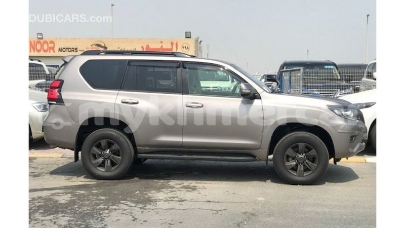 Big with watermark toyota prado kampot province import dubai 4762