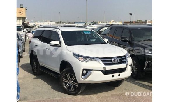 Buy Import Toyota Fortuner White Car in Import - Dubai in Kampot Province Buy Import Toyota Fortuner White Car in Import - Dubai in Kampot Province