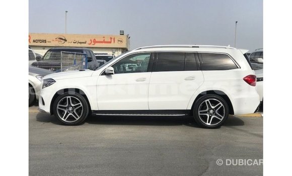ទិញ នាំចូល Mercedes-Benz 190 (W201) White ឡាន} ក្នុង Import - Dubai ក្នុង Kampot Province ទិញ នាំចូល Mercedes-Benz 190 (W201) White ឡាន} ក្នុង Import - Dubai ក្នុង Kampot Province