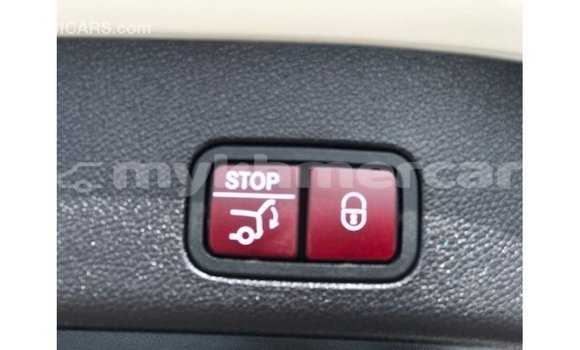 ទិញ នាំចូល Mercedes-Benz 190 (W201) White ឡាន} ក្នុង Import - Dubai ក្នុង Kampot Province ទិញ នាំចូល Mercedes-Benz 190 (W201) White ឡាន} ក្នុង Import - Dubai ក្នុង Kampot Province