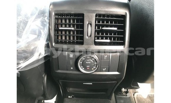 ទិញ នាំចូល Mercedes-Benz 190 (W201) White ឡាន} ក្នុង Import - Dubai ក្នុង Kampot Province ទិញ នាំចូល Mercedes-Benz 190 (W201) White ឡាន} ក្នុង Import - Dubai ក្នុង Kampot Province