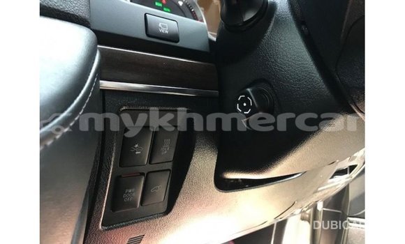 Buy Import Toyota Land Cruiser White Car in Import - Dubai in Kampot Province Buy Import Toyota Land Cruiser White Car in Import - Dubai in Kampot Province