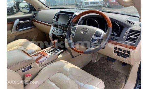 Buy Import Toyota Land Cruiser Black Car in Import - Dubai in Kampot Province Buy Import Toyota Land Cruiser Black Car in Import - Dubai in Kampot Province