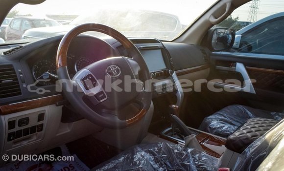 Buy Import Toyota Land Cruiser Black Car in Import - Dubai in Kampot Province Buy Import Toyota Land Cruiser Black Car in Import - Dubai in Kampot Province