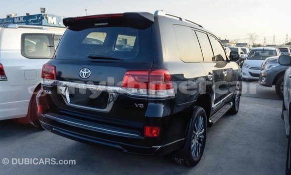 Buy Import Toyota Land Cruiser Black Car in Import - Dubai in Kampot Province Buy Import Toyota Land Cruiser Black Car in Import - Dubai in Kampot Province