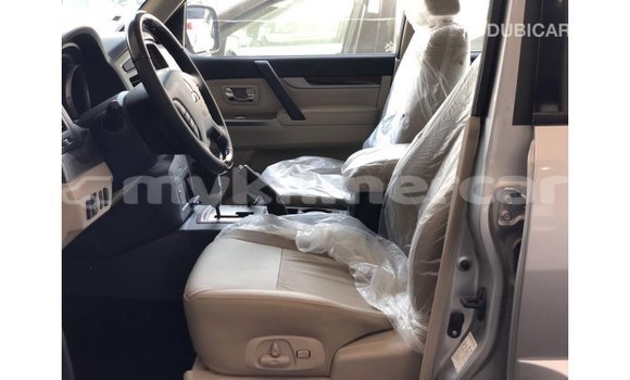 Buy Import Mitsubishi Pajero Other Car in Import - Dubai in Kampot Province Buy Import Mitsubishi Pajero Other Car in Import - Dubai in Kampot Province