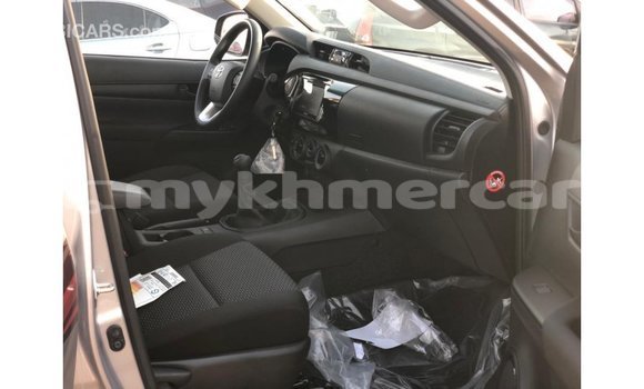 Buy Import Toyota Hilux Other Car in Import - Dubai in Kampot Province Buy Import Toyota Hilux Other Car in Import - Dubai in Kampot Province