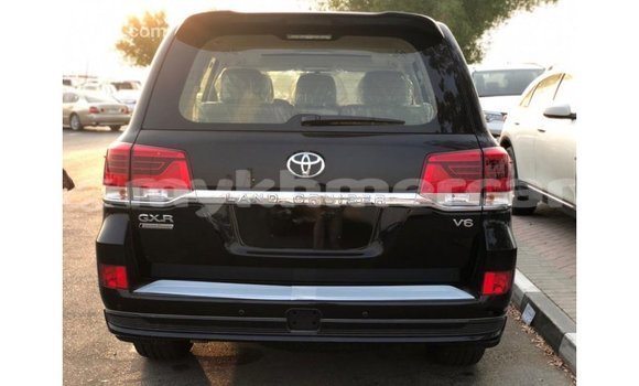 Buy Import Toyota Land Cruiser Black Car in Import - Dubai in Kampot Province Buy Import Toyota Land Cruiser Black Car in Import - Dubai in Kampot Province