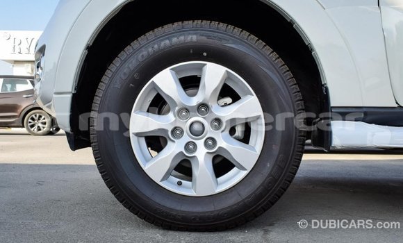 Buy Import Mitsubishi Pajero White Car in Import - Dubai in Kampot Province
