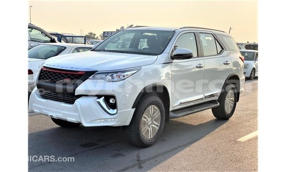 Buy Import Toyota Fortuner White Car in Import - Dubai in Kampot Province Buy Import Toyota Fortuner White Car in Import - Dubai in Kampot Province