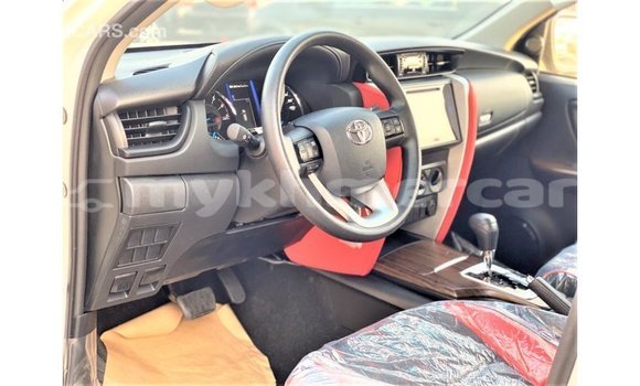 Buy Import Toyota Fortuner White Car in Import - Dubai in Kampot Province Buy Import Toyota Fortuner White Car in Import - Dubai in Kampot Province