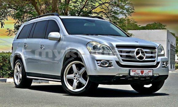 ទិញ នាំចូល Mercedes-Benz 190 (W201) Other ឡាន} ក្នុង Import - Dubai ក្នុង Kampot Province ទិញ នាំចូល Mercedes-Benz 190 (W201) Other ឡាន} ក្នុង Import - Dubai ក្នុង Kampot Province