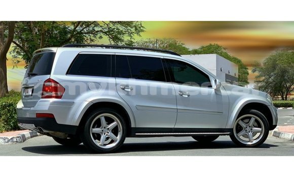 ទិញ នាំចូល Mercedes-Benz 190 (W201) Other ឡាន} ក្នុង Import - Dubai ក្នុង Kampot Province ទិញ នាំចូល Mercedes-Benz 190 (W201) Other ឡាន} ក្នុង Import - Dubai ក្នុង Kampot Province