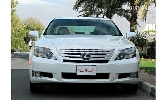 ទិញ នាំចូល Lexus LS White ឡាន} ក្នុង Import - Dubai ក្នុង Kampot Province ទិញ នាំចូល Lexus LS White ឡាន} ក្នុង Import - Dubai ក្នុង Kampot Province