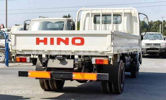 Acheter Import Utilitaire Hino 300 Series Blanc à Import - Dubai, Kampot Province Acheter Import Utilitaire Hino 300 Series Blanc à Import - Dubai, Kampot Province