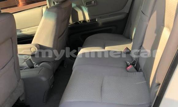 Acheter Occasion Voiture Toyota Highlander Blanc à Phnom Penh, Phnom Penh Acheter Occasion Voiture Toyota Highlander Blanc à Phnom Penh, Phnom Penh