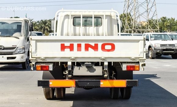 Acheter Import Utilitaire Hino 300 Series Blanc à Import - Dubai, Kampot Province Acheter Import Utilitaire Hino 300 Series Blanc à Import - Dubai, Kampot Province
