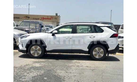 ទិញ នាំចូល Toyota HiAce White ឡានដឹកទំនិញ} ក្នុង Import - Dubai ក្នុង Kampot Province ទិញ នាំចូល Toyota HiAce White ឡានដឹកទំនិញ} ក្នុង Import - Dubai ក្នុង Kampot Province