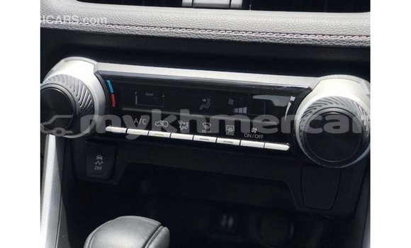 ទិញ នាំចូល Toyota HiAce White ឡានដឹកទំនិញ} ក្នុង Import - Dubai ក្នុង Kampot Province ទិញ នាំចូល Toyota HiAce White ឡានដឹកទំនិញ} ក្នុង Import - Dubai ក្នុង Kampot Province