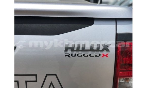 Buy Import Toyota Hilux Other Car in Import - Dubai in Kampot Province Buy Import Toyota Hilux Other Car in Import - Dubai in Kampot Province