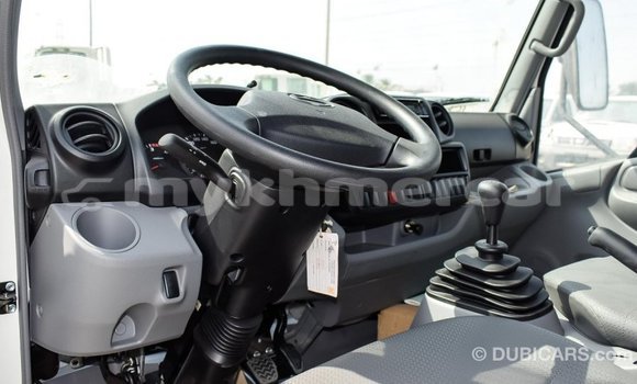 Acheter Import Utilitaire Hino 300 Series Blanc à Import - Dubai, Kampot Province Acheter Import Utilitaire Hino 300 Series Blanc à Import - Dubai, Kampot Province