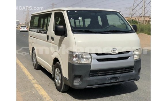 ទិញ នាំចូល Toyota Hiace White ឡាន} ក្នុង Import - Dubai ក្នុង Kampot Province ទិញ នាំចូល Toyota Hiace White ឡាន} ក្នុង Import - Dubai ក្នុង Kampot Province
