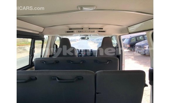 ទិញ នាំចូល Toyota Hiace White ឡាន} ក្នុង Import - Dubai ក្នុង Kampot Province ទិញ នាំចូល Toyota Hiace White ឡាន} ក្នុង Import - Dubai ក្នុង Kampot Province