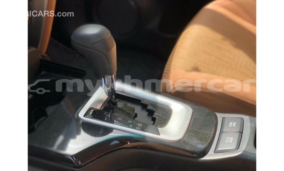 Acheter Import Voiture Toyota Fortuner Blanc à Import - Dubai, Kampot Province Acheter Import Voiture Toyota Fortuner Blanc à Import - Dubai, Kampot Province