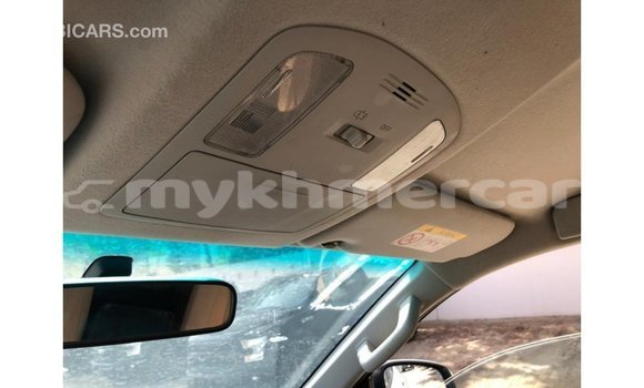 Acheter Import Voiture Toyota Fortuner Blanc à Import - Dubai, Kampot Province Acheter Import Voiture Toyota Fortuner Blanc à Import - Dubai, Kampot Province