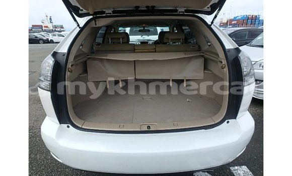 Buy Import Toyota Harrier White Car in Import - Dubai in Kampot Province Buy Import Toyota Harrier White Car in Import - Dubai in Kampot Province