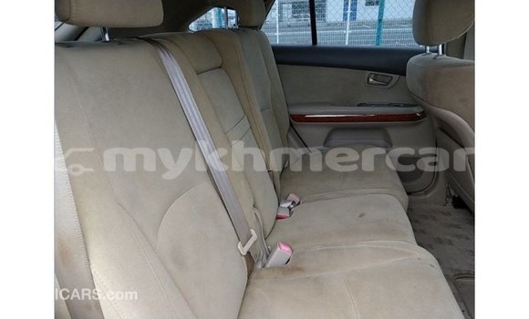 Buy Import Toyota Harrier White Car in Import - Dubai in Kampot Province Buy Import Toyota Harrier White Car in Import - Dubai in Kampot Province