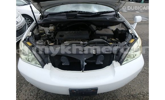 Buy Import Toyota Harrier White Car in Import - Dubai in Kampot Province Buy Import Toyota Harrier White Car in Import - Dubai in Kampot Province
