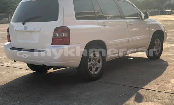 Acheter Occasion Voiture Toyota Highlander Blanc à Phnom Penh, Phnom Penh Acheter Occasion Voiture Toyota Highlander Blanc à Phnom Penh, Phnom Penh