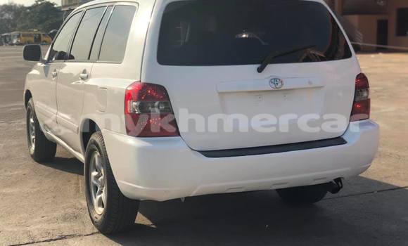Acheter Occasion Voiture Toyota Highlander Blanc à Phnom Penh, Phnom Penh Acheter Occasion Voiture Toyota Highlander Blanc à Phnom Penh, Phnom Penh