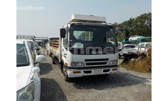 Buy Import Isuzu Rodeo White Car in Import - Dubai in Kampot Province Buy Import Isuzu Rodeo White Car in Import - Dubai in Kampot Province