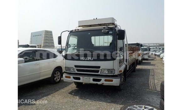 Buy Import Isuzu Rodeo White Car in Import - Dubai in Kampot Province Buy Import Isuzu Rodeo White Car in Import - Dubai in Kampot Province