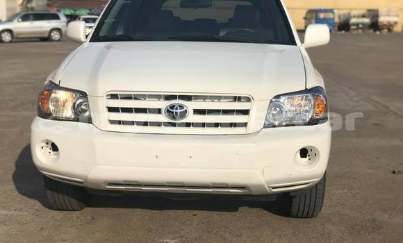 Acheter Occasion Voiture Toyota Highlander Blanc à Phnom Penh, Phnom Penh Acheter Occasion Voiture Toyota Highlander Blanc à Phnom Penh, Phnom Penh