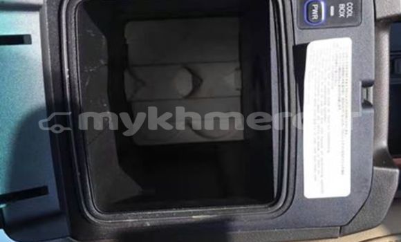 Buy Used Toyota Land Cruiser Prado White Car in Phnom Penh in Phnom Penh Buy Used Toyota Land Cruiser Prado White Car in Phnom Penh in Phnom Penh