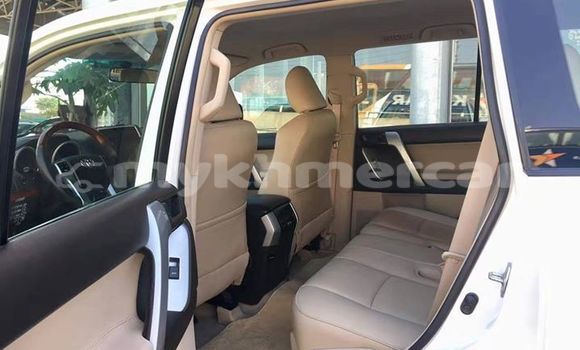 Buy Used Toyota Land Cruiser Prado White Car in Phnom Penh in Phnom Penh Buy Used Toyota Land Cruiser Prado White Car in Phnom Penh in Phnom Penh