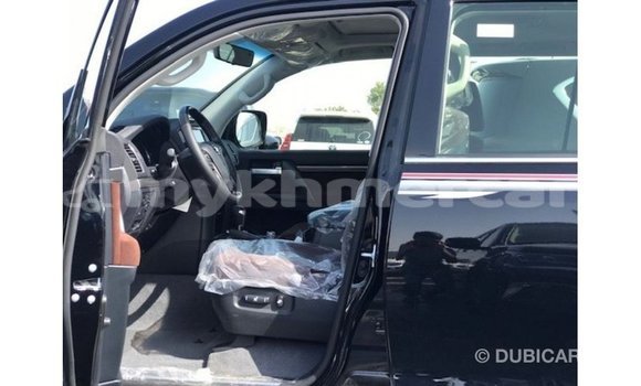 Buy Import Toyota Land Cruiser Black Car in Import - Dubai in Kampot Province Buy Import Toyota Land Cruiser Black Car in Import - Dubai in Kampot Province