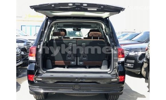 Buy Import Toyota Land Cruiser Black Car in Import - Dubai in Kampot Province Buy Import Toyota Land Cruiser Black Car in Import - Dubai in Kampot Province