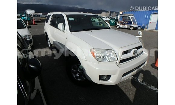Buy Import Toyota Hilux White Car in Import - Dubai in Kampot Province Buy Import Toyota Hilux White Car in Import - Dubai in Kampot Province