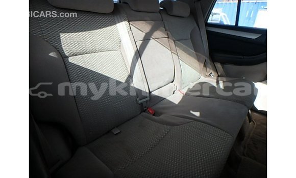 Buy Import Toyota Hilux White Car in Import - Dubai in Kampot Province Buy Import Toyota Hilux White Car in Import - Dubai in Kampot Province