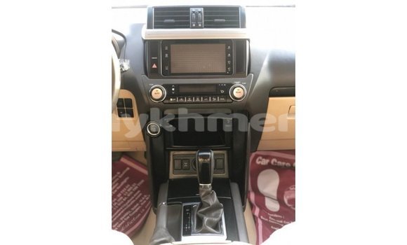 ទិញ នាំចូល Toyota Prado White ឡាន} ក្នុង Import - Dubai ក្នុង Kampot Province ទិញ នាំចូល Toyota Prado White ឡាន} ក្នុង Import - Dubai ក្នុង Kampot Province