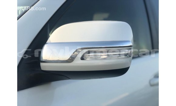 ទិញ នាំចូល Toyota Prado White ឡាន} ក្នុង Import - Dubai ក្នុង Kampot Province ទិញ នាំចូល Toyota Prado White ឡាន} ក្នុង Import - Dubai ក្នុង Kampot Province