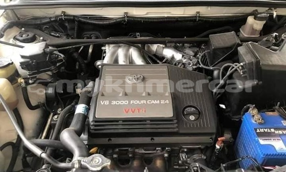 Acheter Occasion Voiture Toyota Highlander Blanc à Phnom Penh, Phnom Penh Acheter Occasion Voiture Toyota Highlander Blanc à Phnom Penh, Phnom Penh