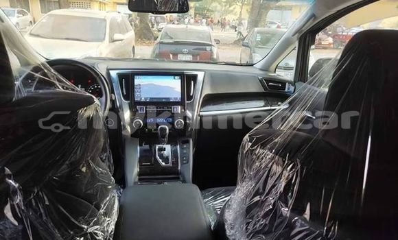 Acheter Occasion Voiture Toyota Alphard Noir à Phnom Penh, Phnom Penh Acheter Occasion Voiture Toyota Alphard Noir à Phnom Penh, Phnom Penh