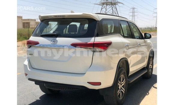 ទិញ នាំចូល Toyota Fortuner White ឡាន} ក្នុង Import - Dubai ក្នុង Kampot Province ទិញ នាំចូល Toyota Fortuner White ឡាន} ក្នុង Import - Dubai ក្នុង Kampot Province