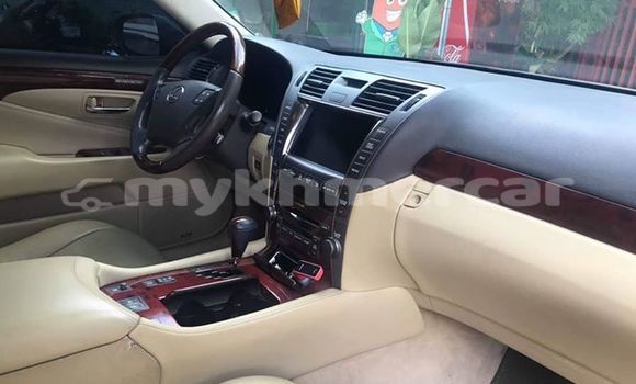 Acheter Occasion Voiture Lexus LS Noir à Phnom Penh, Phnom Penh Acheter Occasion Voiture Lexus LS Noir à Phnom Penh, Phnom Penh